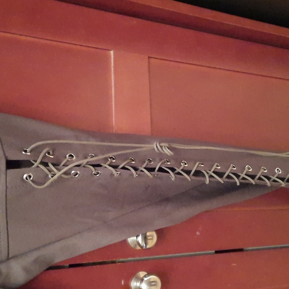 Pants - Picture 2 of 6